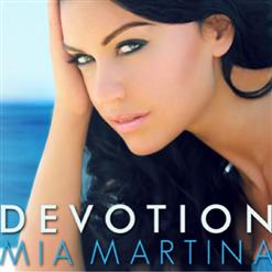 Mia Martina — Latin Moon